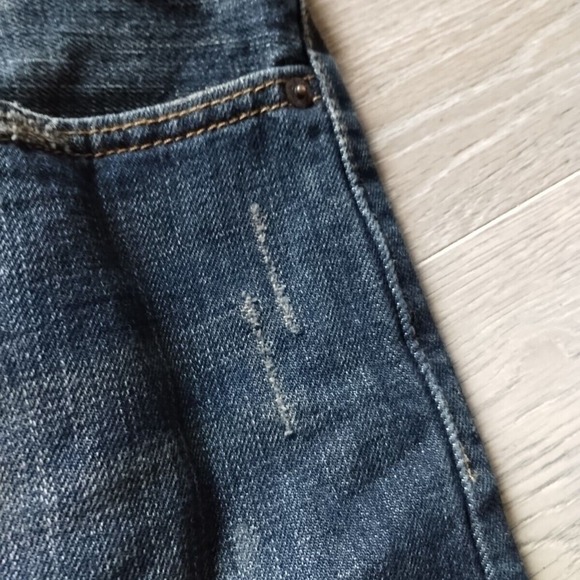 Levi's Dark Blue Flat Front Men's Shorts - Picture 4 of 13